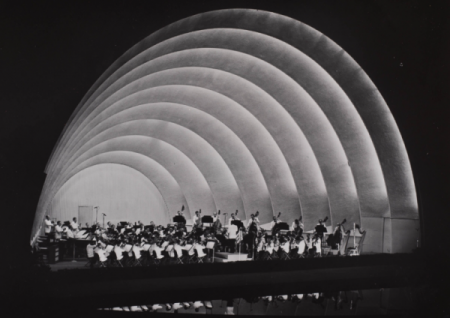 Leonard Bernstein conducting the New York Philharmonic at the Hollywood Bowl, September 2, 1960. Courtesy of the New York Philharmonic Digital Archives.